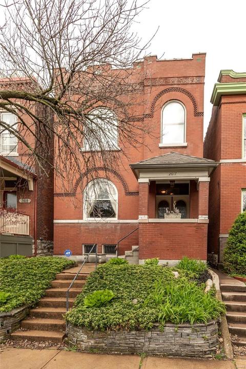 2617 S Compton Ave, Saint Louis, MO 63118 photo 1