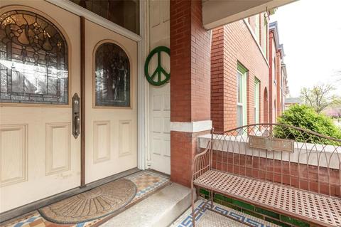 2617 S Compton Ave, Saint Louis, MO 63118 photo 4