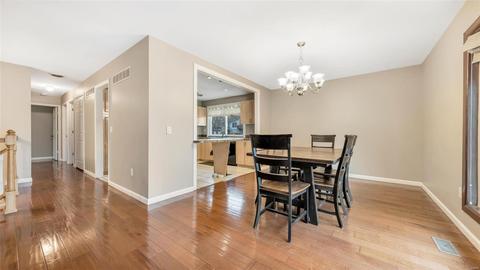 361 Bellestri Dr, Ballwin, MO 63021 photo 4