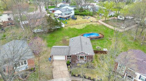 361 Bellestri Dr, Ballwin, MO 63021 photo 25