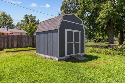 704 Darby Dr, O'fallon, MO 63366 photo 17
