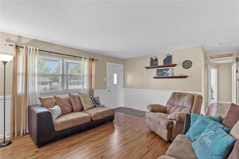 704 Darby Dr, O'fallon, MO 63366 photo 8