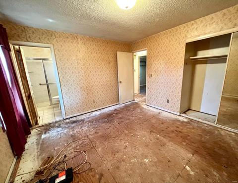 568 Larksmore Ct, Manchester, MO 63021 photo 7