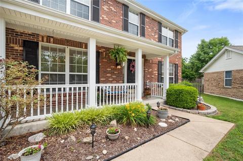 423 Stryker Ct, Ballwin, MO 63021 photo 3