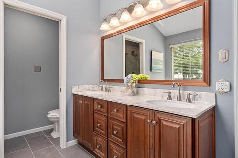 423 Stryker Ct, Ballwin, MO 63021 photo 23