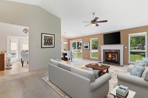 101 Chantry Dr, O'fallon, MO 63366 photo 2