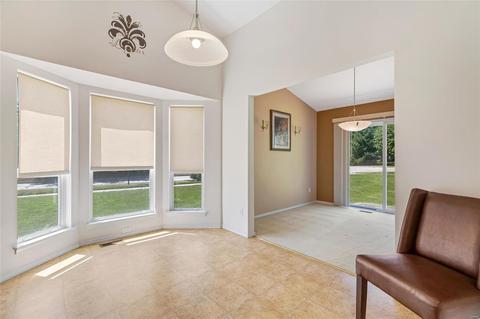 101 Chantry Dr, O'fallon, MO 63366 photo 9