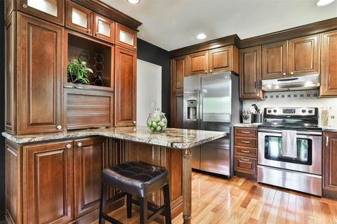 369 Napoli, Ballwin, MO 63021 photo 17