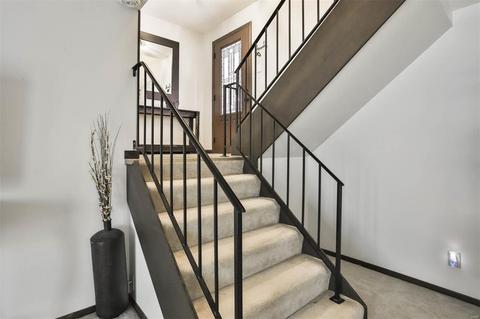 369 Napoli, Ballwin, MO 63021 photo 47