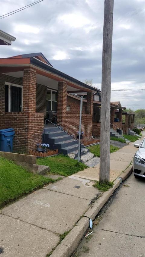 3336 N Hanley, Saint Louis, MO 63121