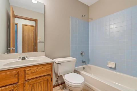 512 Rockwood Parc Ct, Eureka, MO 63025 photo 22