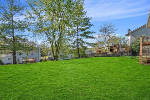 512 Rockwood Parc Ct, Eureka, MO 63025 photo 5