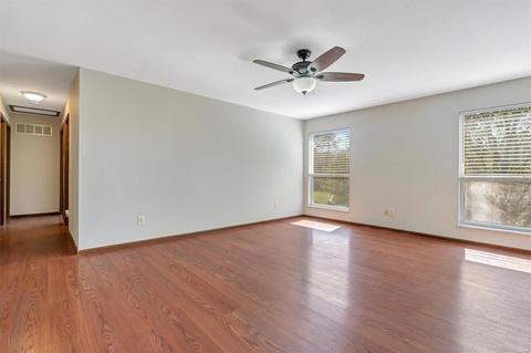 512 Rockwood Parc Ct, Eureka, MO 63025 photo 9