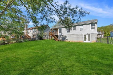 512 Rockwood Parc Ct, Eureka, MO 63025 photo 4