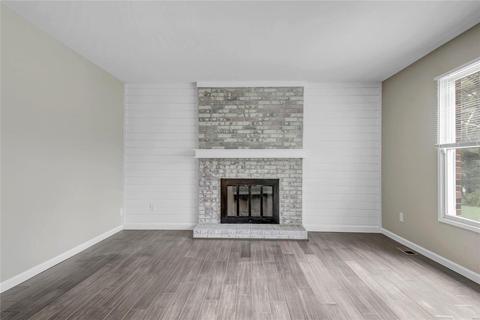562 Windsor Mill Dr, Ballwin, MO 63011 photo 3