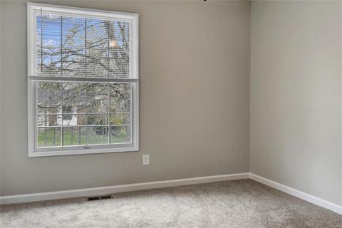 562 Windsor Mill Dr, Ballwin, MO 63011 photo 18