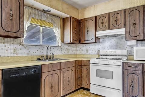 306 Old Schaeffer Ln, O'fallon, MO 63366 photo 11