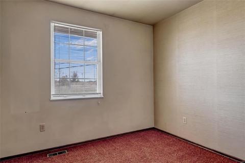 306 Old Schaeffer Ln, O'fallon, MO 63366 photo 14