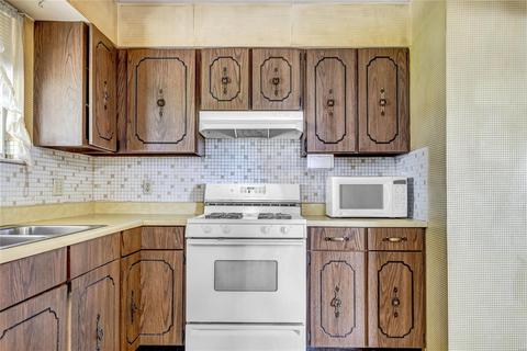 306 Old Schaeffer Ln, O'fallon, MO 63366 photo 12