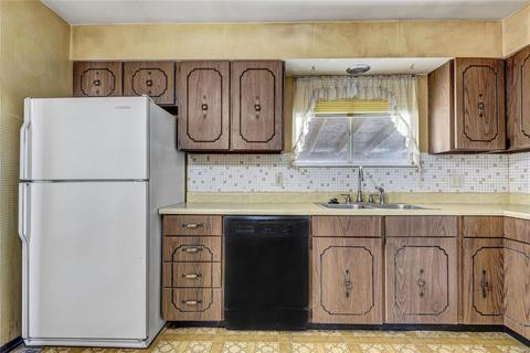 306 Old Schaeffer Ln, O'fallon, MO 63366 photo 10