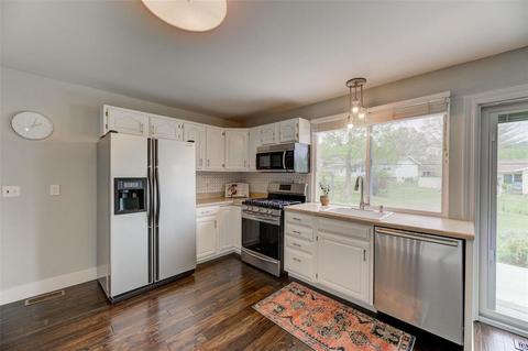 2 Somme Ct, Manchester, MO 63021 photo 5