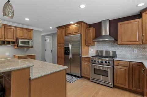2 Newfield Ct, Ballwin, MO 63011 photo 16