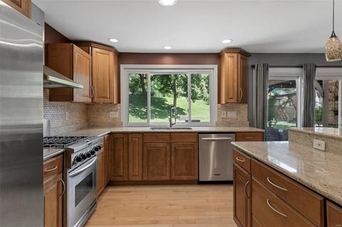 2 Newfield Ct, Ballwin, MO 63011 photo 17