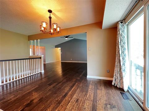 1821 Highgrove Dr, O'fallon, MO 63366 photo 7