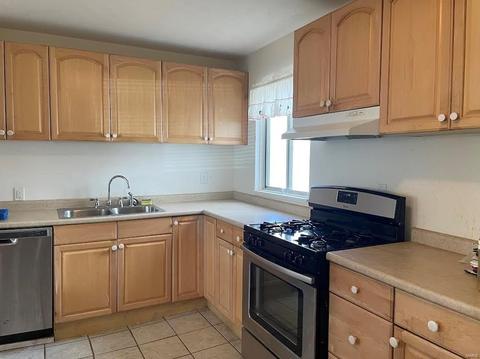 232 Howard Dr, Ballwin, MO 63021 photo 3