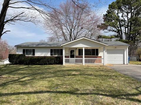 232 Howard Dr, Ballwin, MO 63021 photo 1