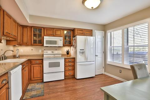 515 Woodhill Estates Dr, Ellisville, MO 63021 photo 9