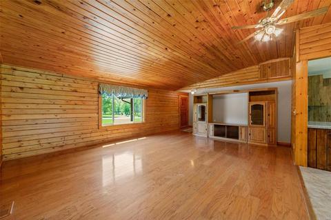 2211 Circle Dr, O'fallon, MO 63368 photo 9