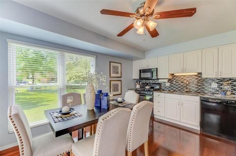 271 Cedar Village Ct, Ballwin, MO 63021 photo 6
