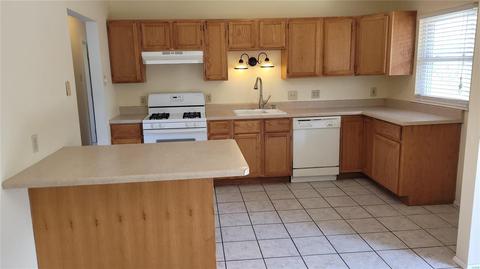 401 Ranch Dr, Manchester, MO 63011 photo 5