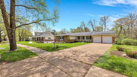325 Wildforest Ct, Ballwin, MO 63011 photo 43
