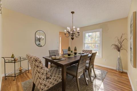 577 Windsor Ml, Ballwin, MO 63011 photo 3