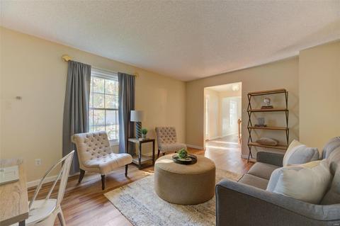 577 Windsor Ml, Ballwin, MO 63011 photo 2