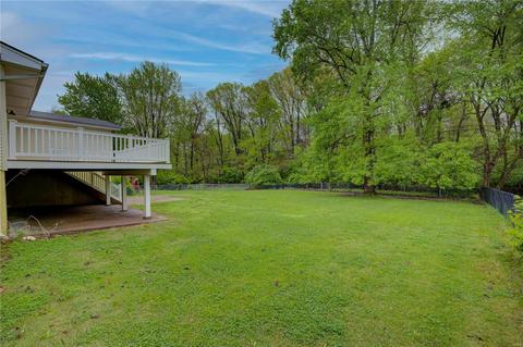 556 Running Creek Dr, Ballwin, MO 63021 photo 17