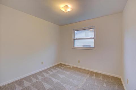 556 Running Creek Dr, Ballwin, MO 63021 photo 10