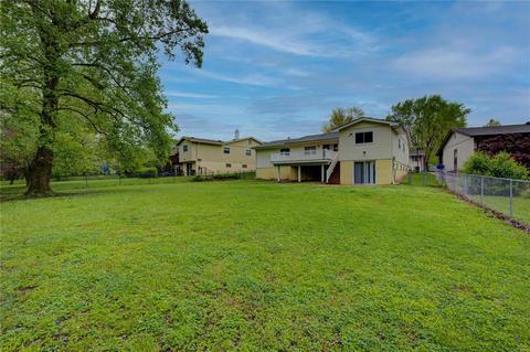 556 Running Creek Dr, Ballwin, MO 63021 photo 18