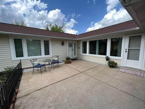 376 Sunfield Pl, Ballwin, MO 63011 photo 2
