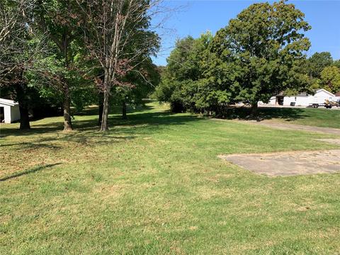 423 N Main St, O'fallon, MO 63366 photo 1