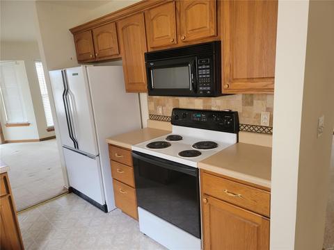 809 Elaine Dr, O'fallon, MO 63366 photo 6