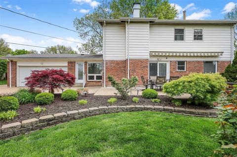 339 Elmcrest Dr, Ballwin, MO 63011 photo 28