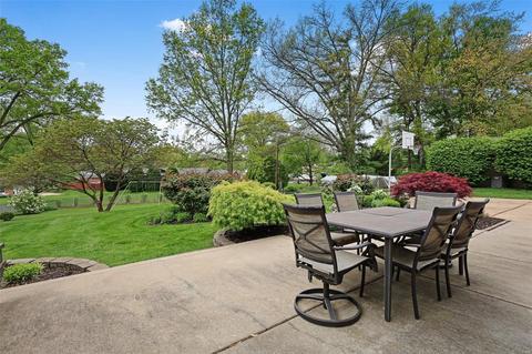 339 Elmcrest Dr, Ballwin, MO 63011 photo 14