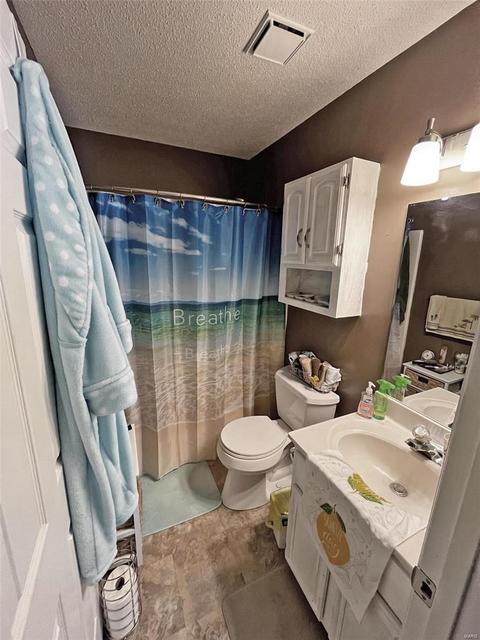 1086 Saint Matthew Ave, O'fallon, MO 63366 photo 20
