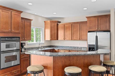 68 Red Stone Ct, O'fallon, MO 63368 photo 6