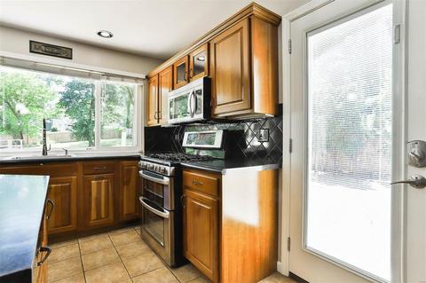 1194 Wicklow Rd, Ballwin, MO 63021 photo 16