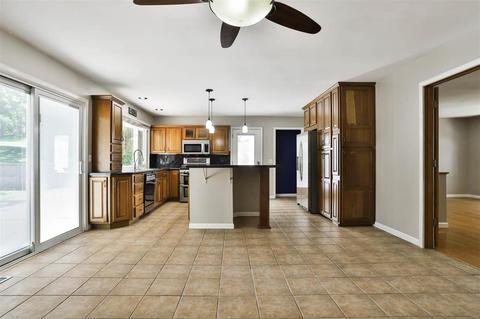 1194 Wicklow Rd, Ballwin, MO 63021 photo 11