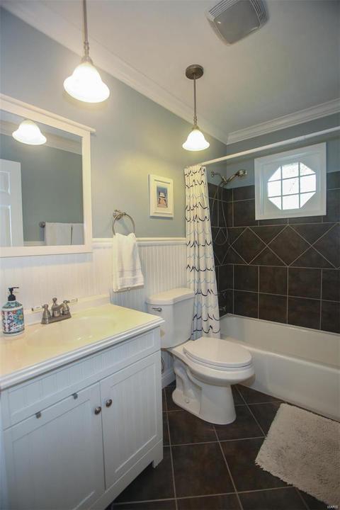 829 Garonne, Manchester, MO 63021 photo 35